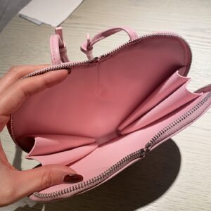 Alaia 0517
