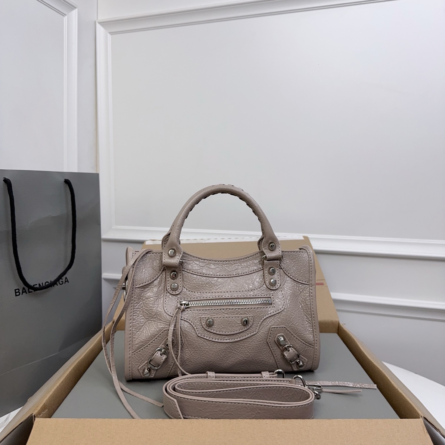 Balenciaga Agneau Motocross Classic Mini City Bag – Neutrals
