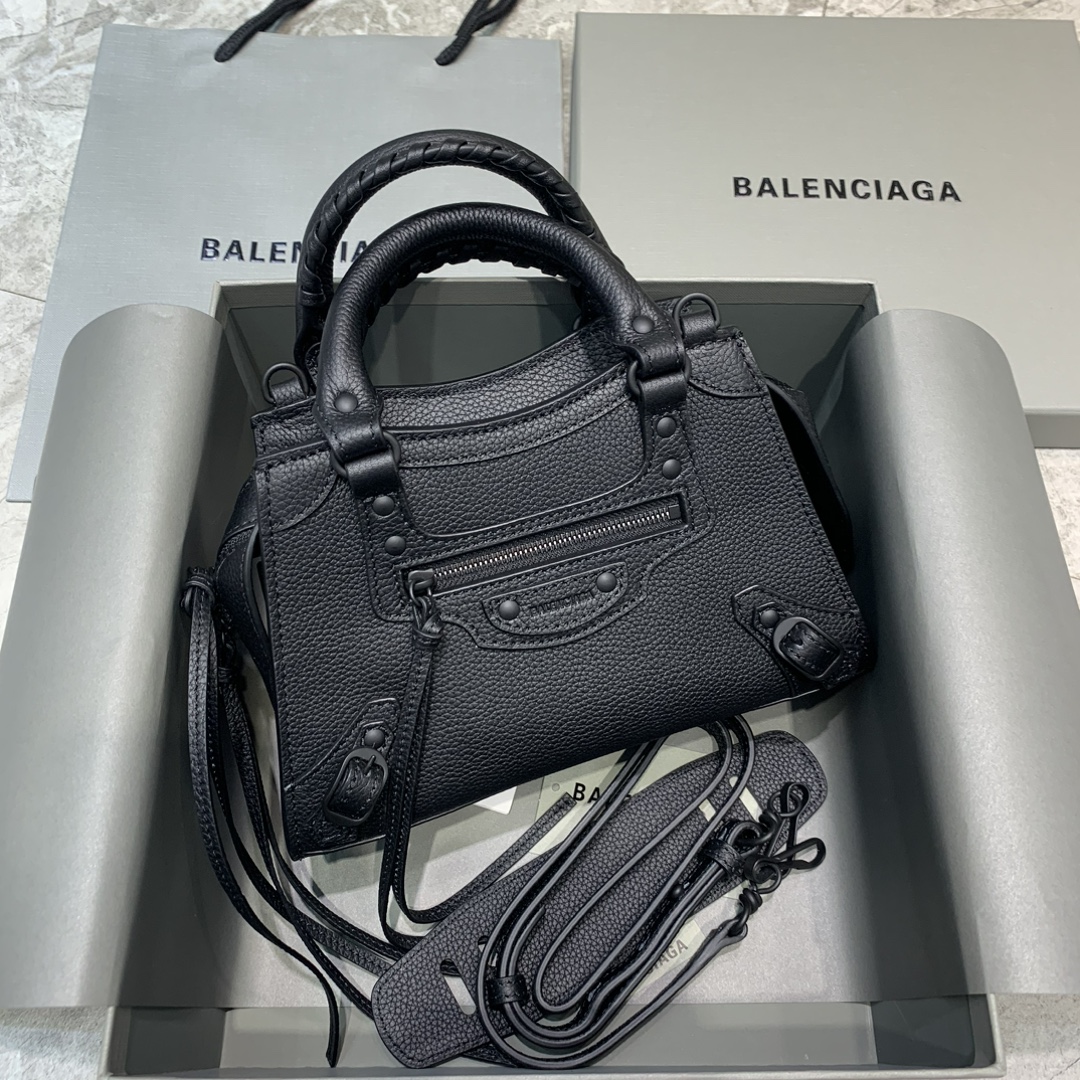 BALENCIAGA Grained Calfskin Neo Classic Black Hardware