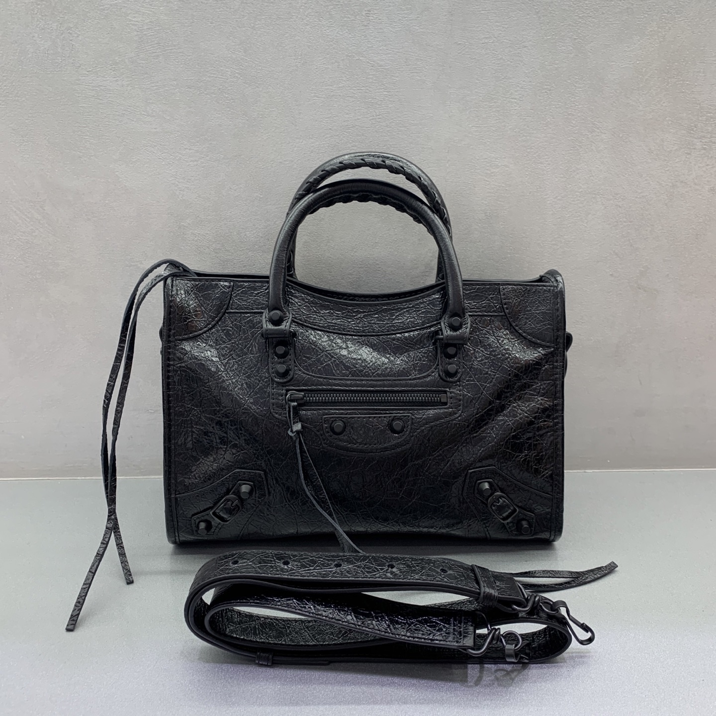 Balenciaga Le City Bag Large in Black | Balenciaga US
