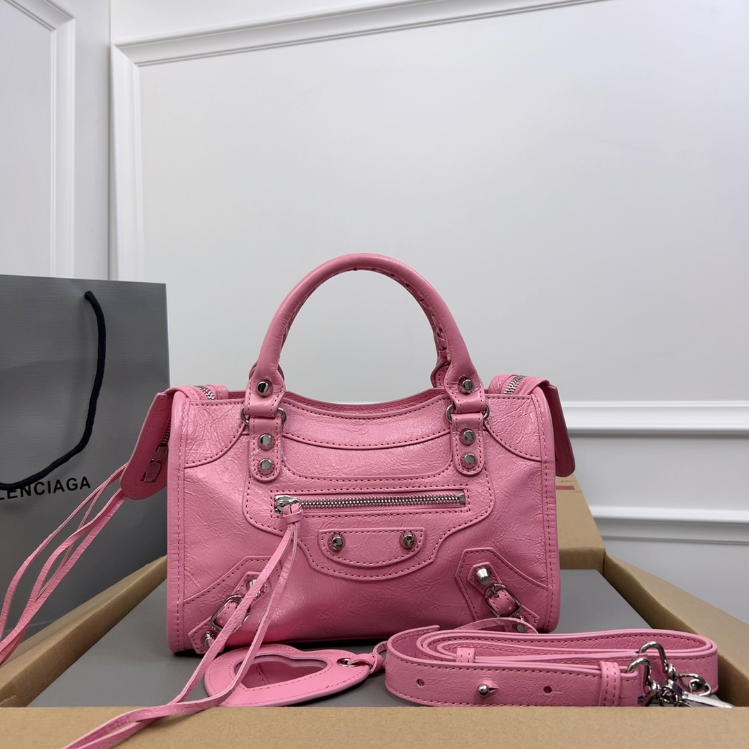 Balenciaga city Pink Leather ref.500138