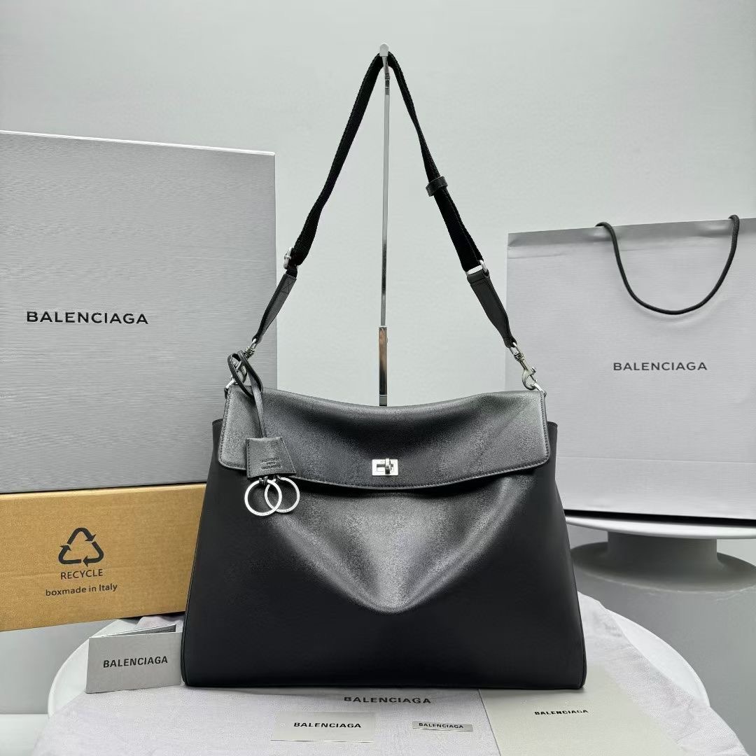 Balenciaga Women’s Rodeo Handbag Large in Black | Balenciaga US