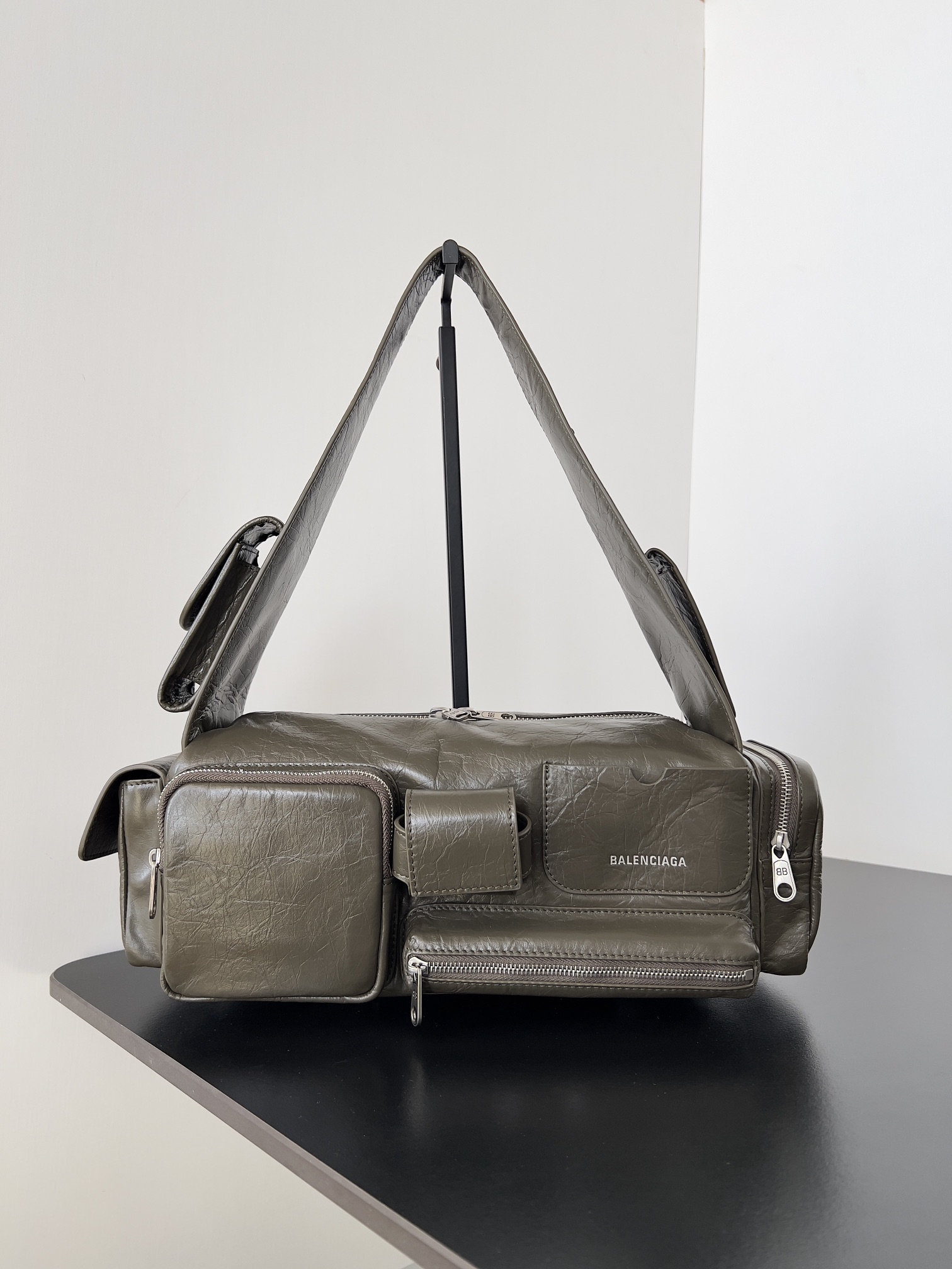 Medium (12¼”-15" width) Balenciaga Handbags –
