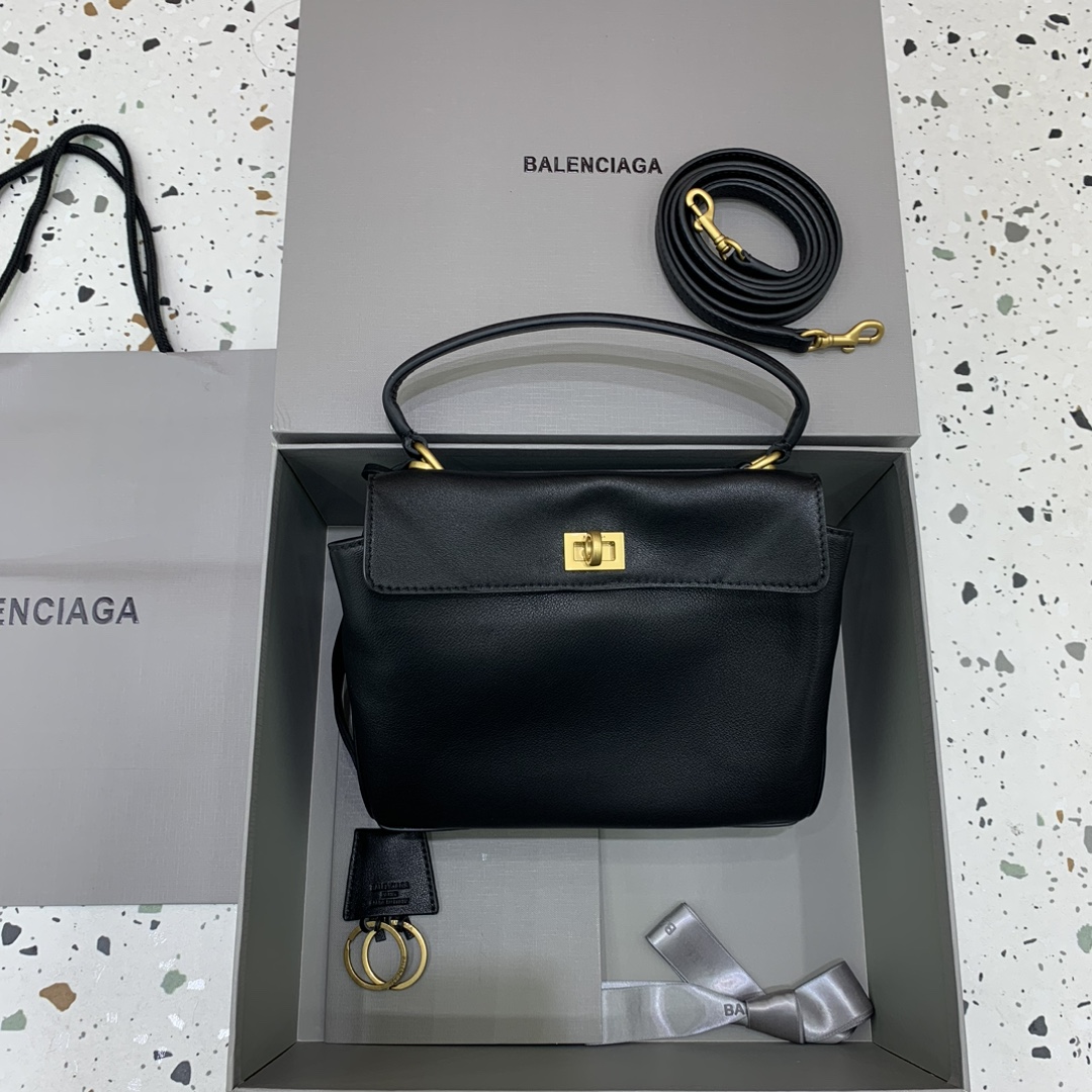 Balenciaga Rodeo Mini Leather Tote |