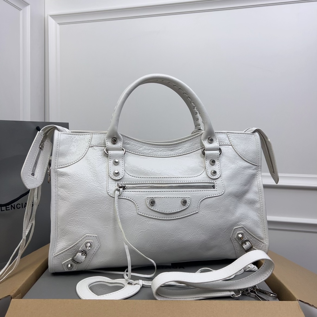 Balenciaga Women’s Le City Bag Medium in Light Grey | Balenciaga GB