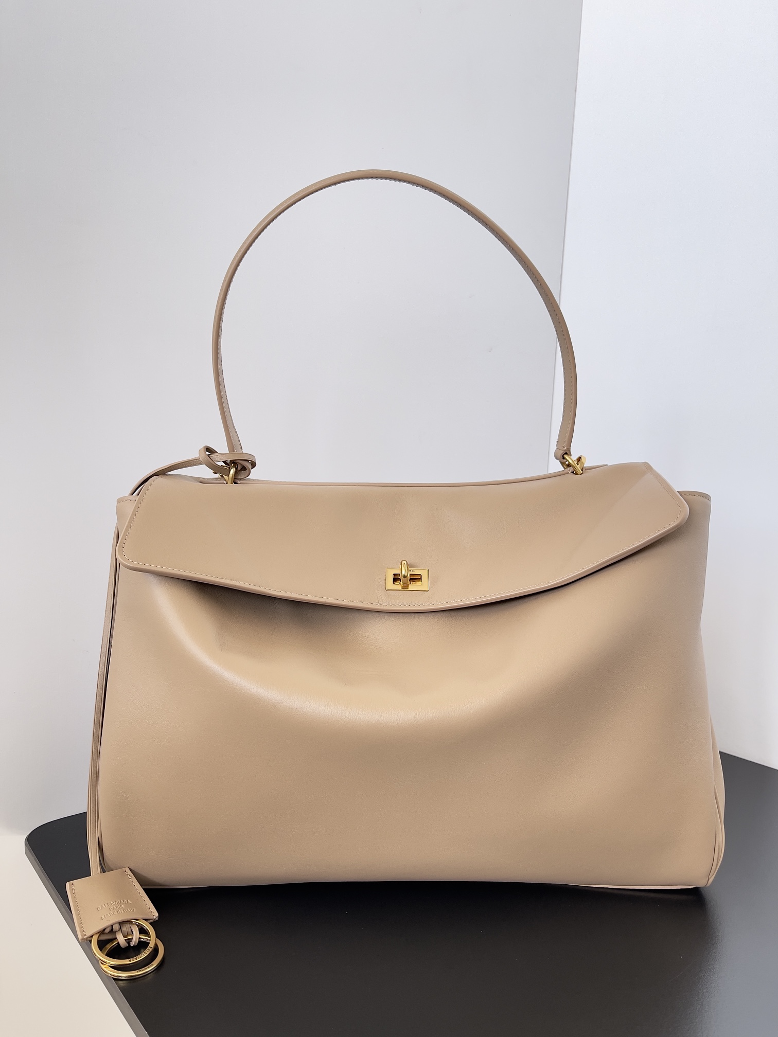 Balenciaga Women’s Rodeo Handbag Large in Latte | Balenciaga US