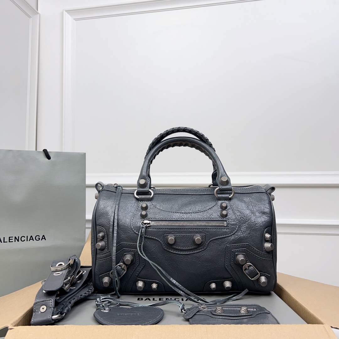 Balenciaga Le Cagole Duff Shoulder Bag |