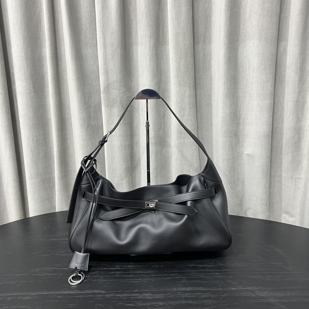 BALENCIAGA Smooth Calfskin Medium Bel Air Shoulder Bag Black 1640066