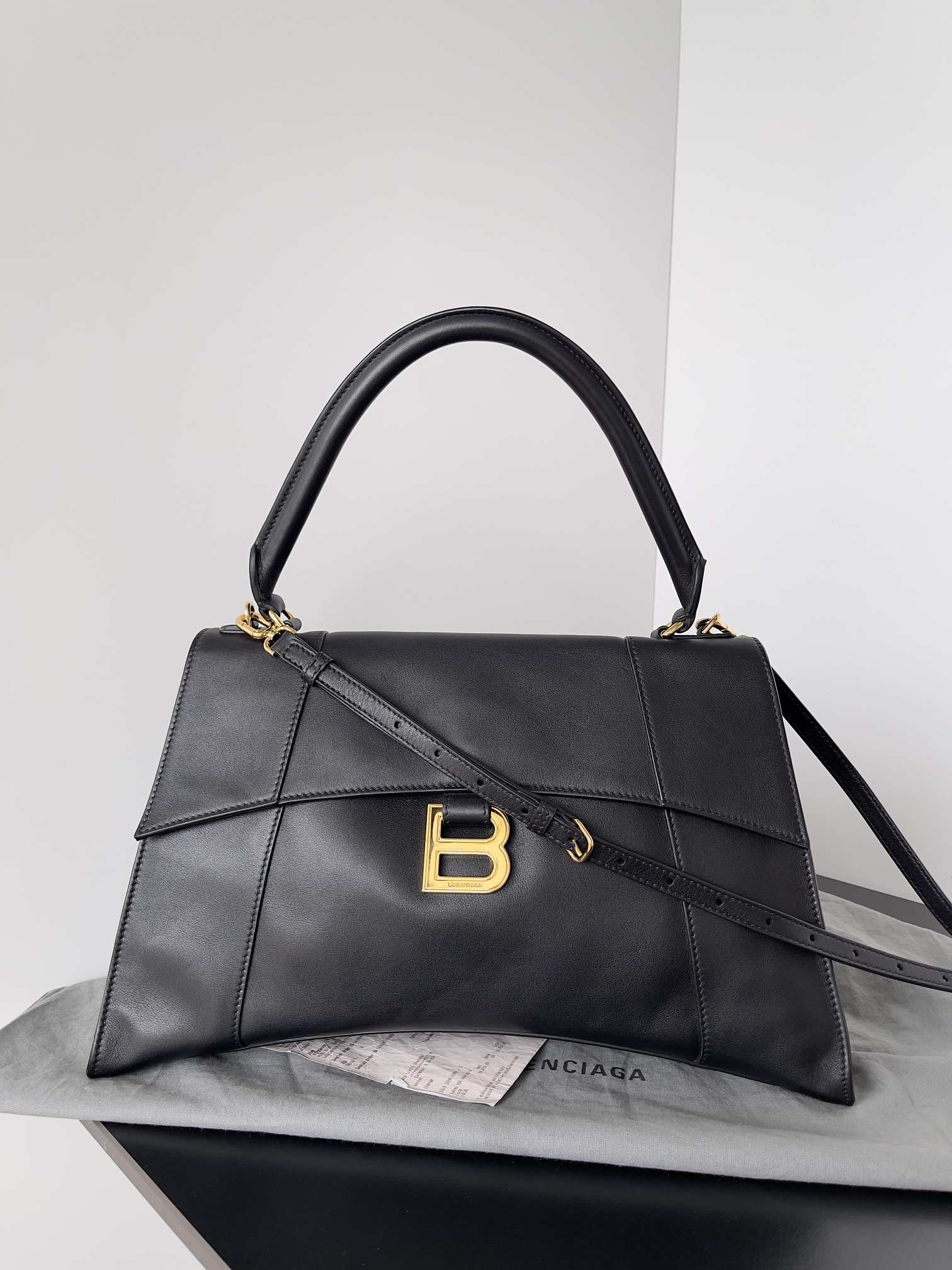 Balenciaga Downtown Small Shoulder Bag |