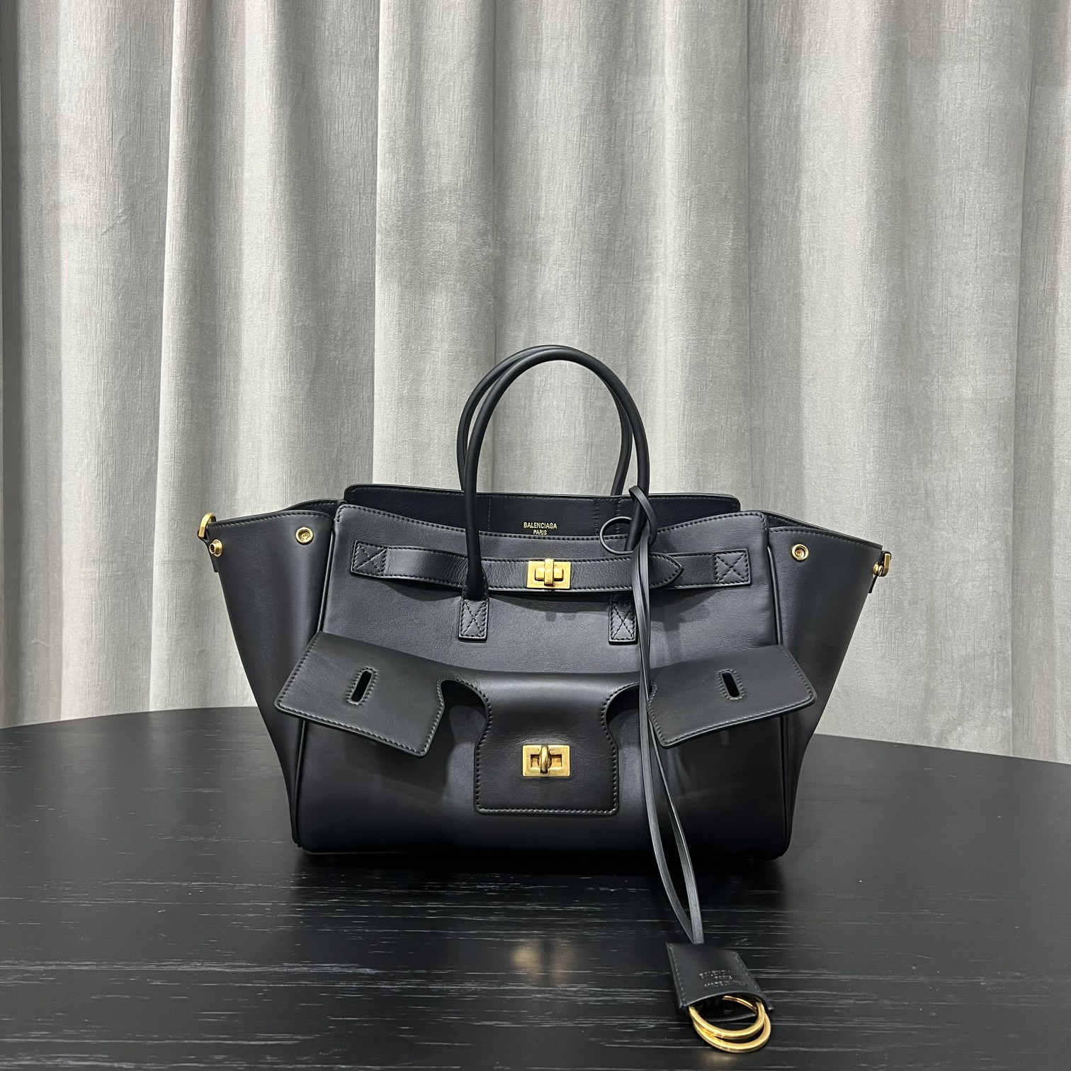 Balenciaga Bel Air Medium Carry All Bag