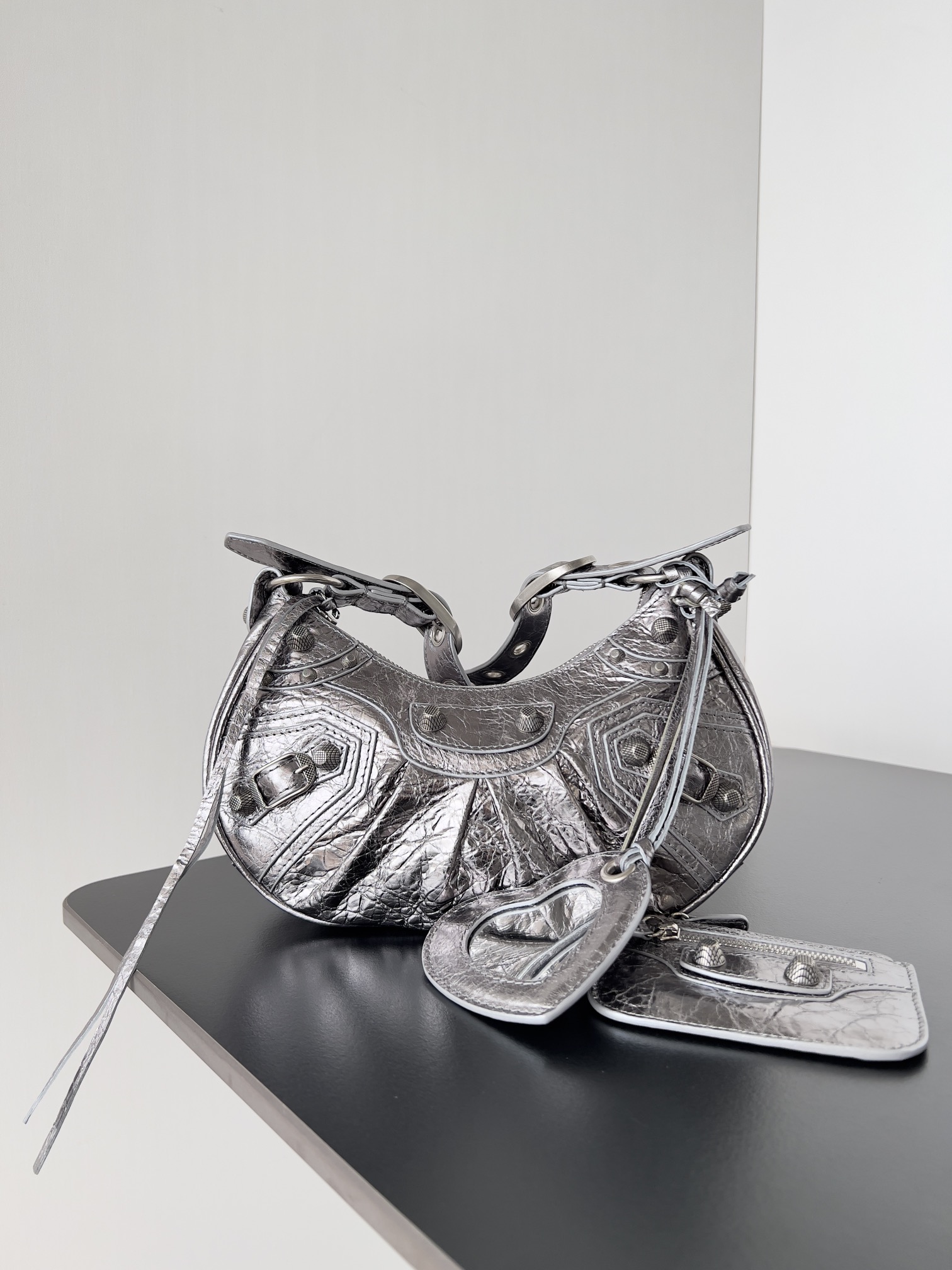 Balenciaga Women’s Le Cagole Shoulder Bag Small in Silver | Balenciaga