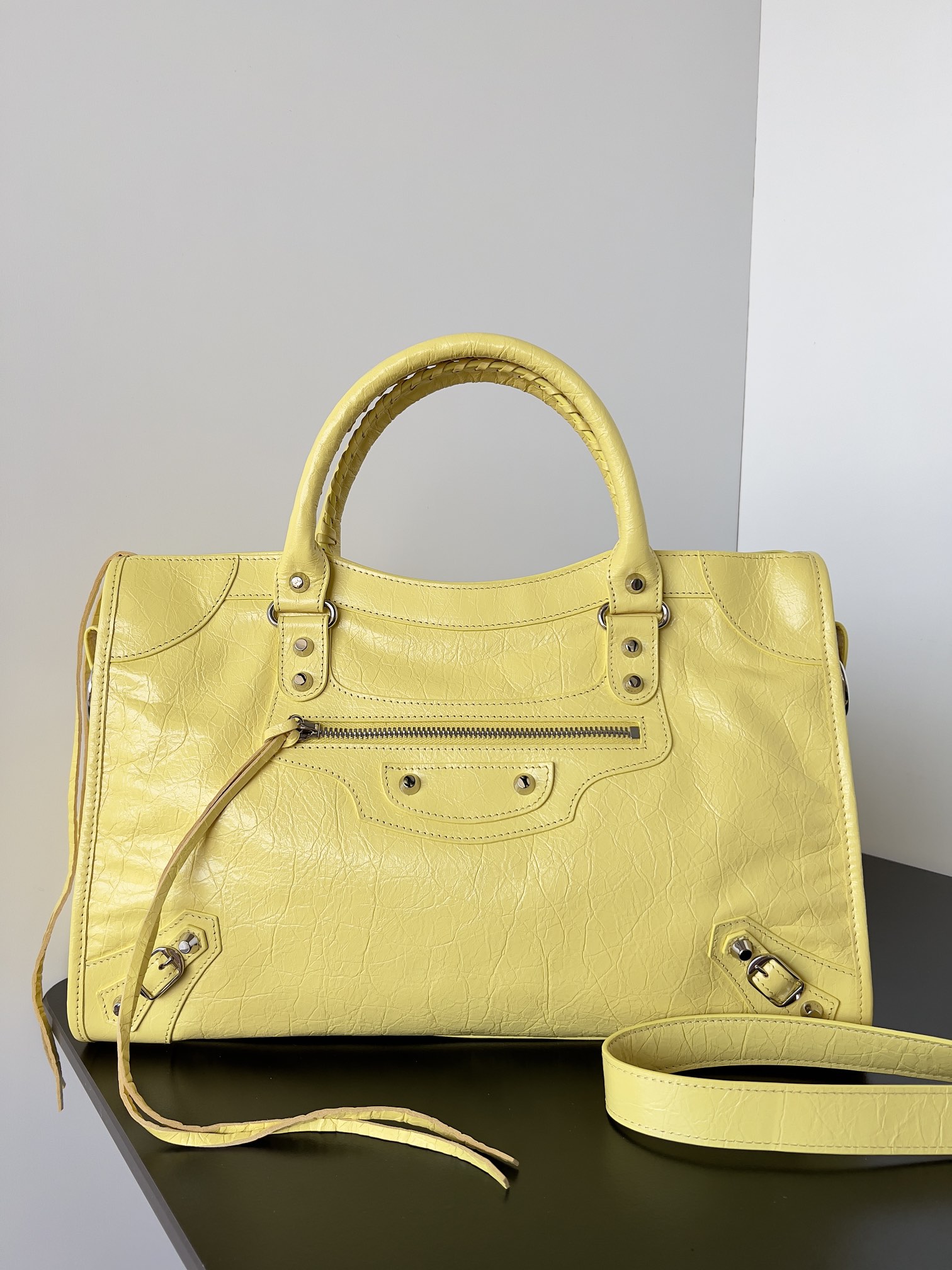BALENCIAGA Agneau Classic Hardware City Jaune Citronnad