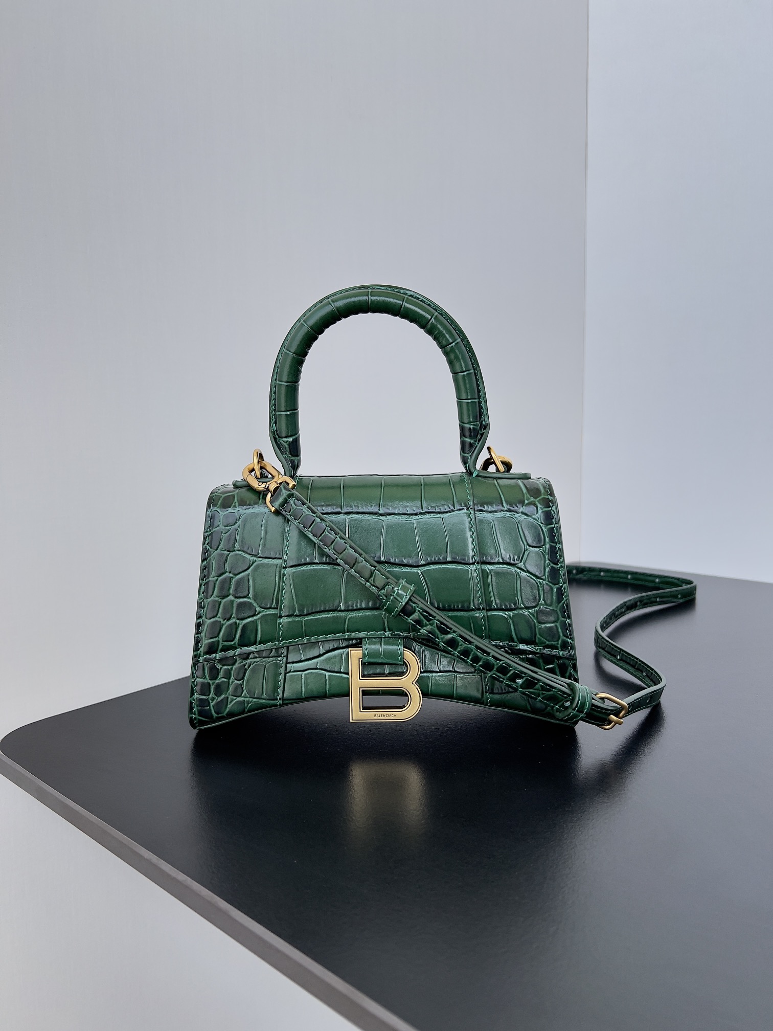 Balenciaga Hourglass Small Wani Green 593546 55576540 |