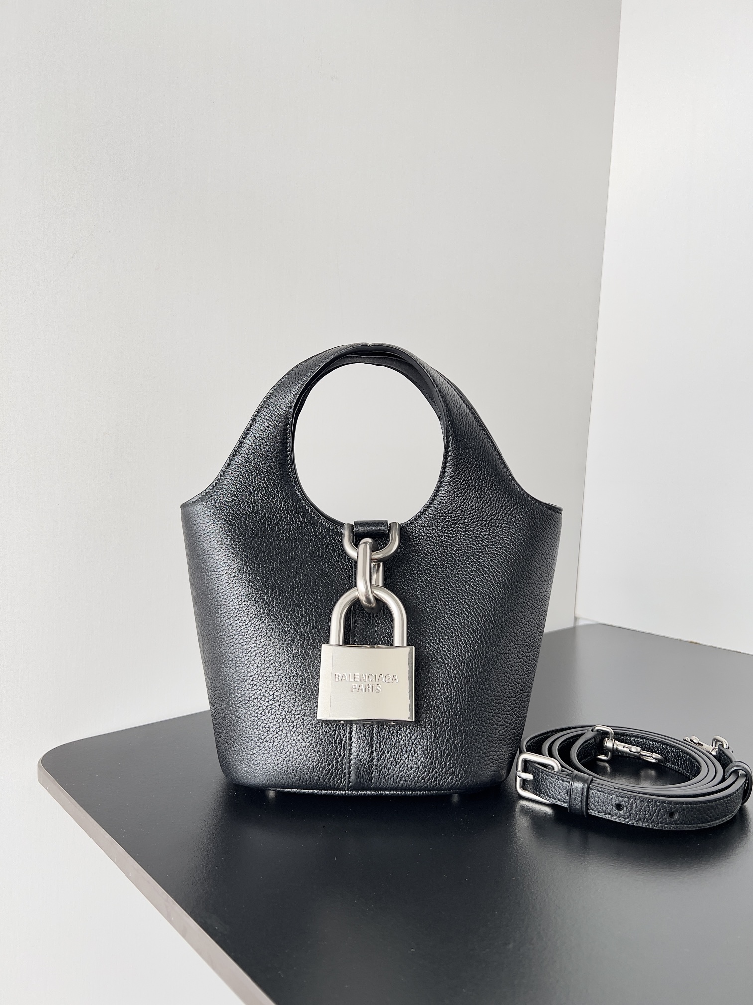 Balenciaga Medium Locker North-South Leather Tote Bag | Black