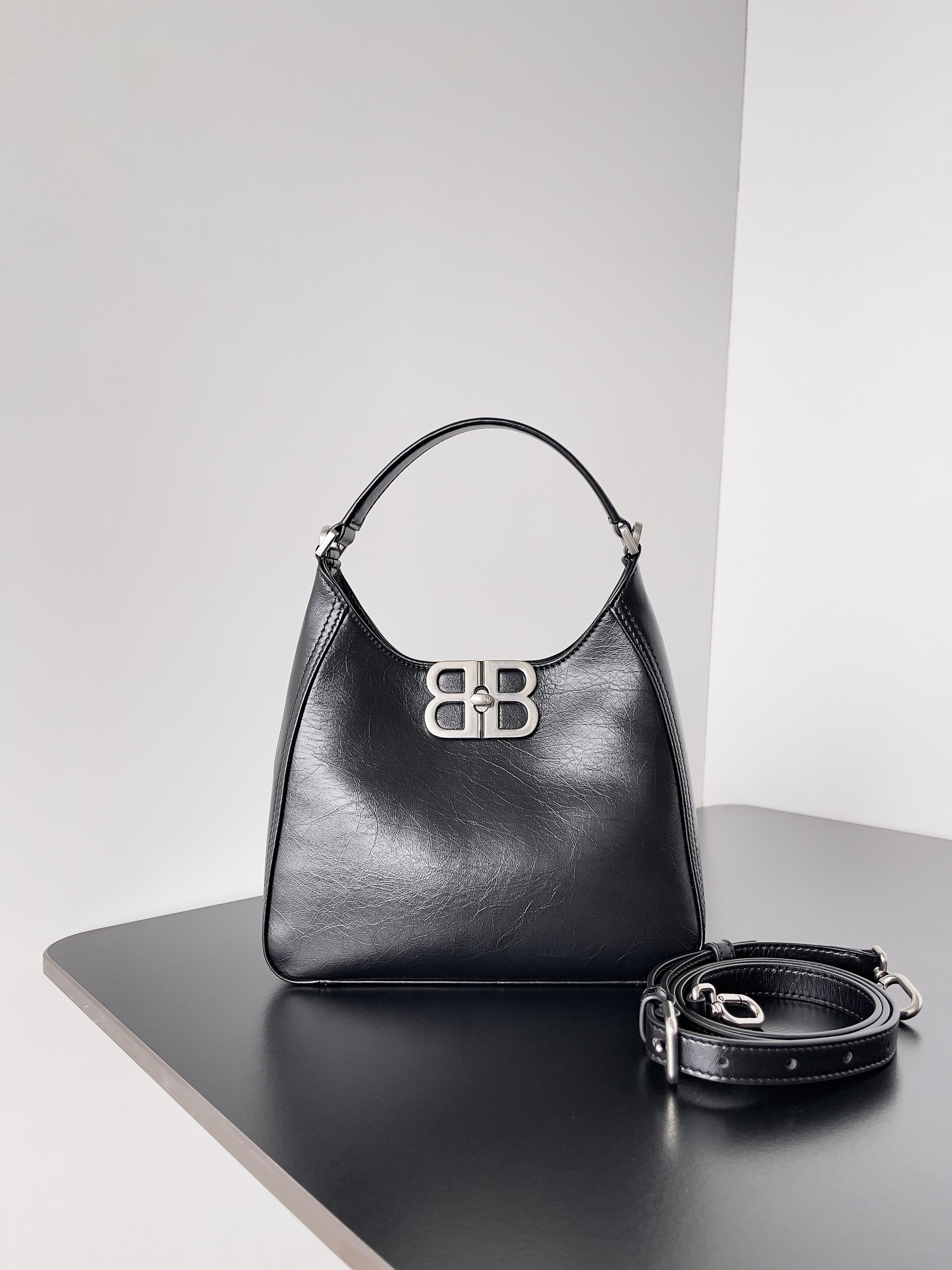 Balenciaga Small BB Shoulder Bag | Black