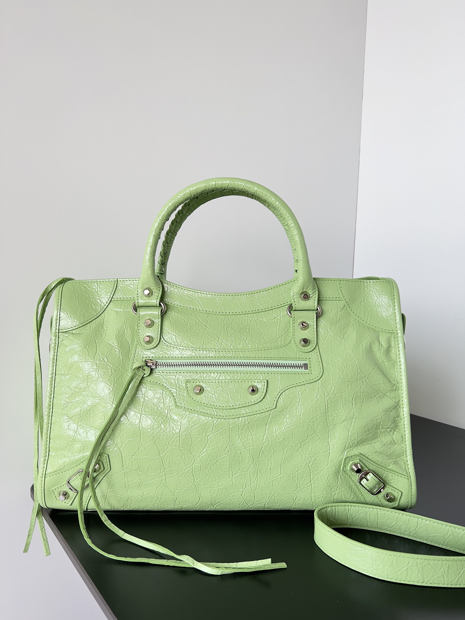 Balenciaga Le City Small leather shoulder bag in green – Balenciaga
