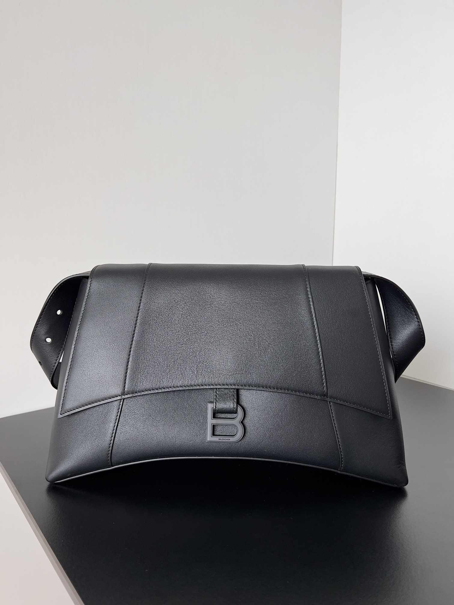 BALENCIAGA Grained Calfskin Monochrome M Downtown