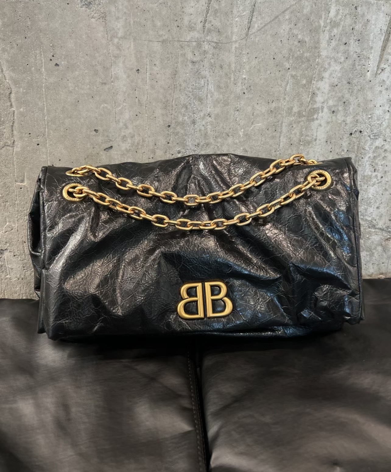 BALENCIAGA Arena Calfskin Small Monaco Chain Shoulder Bag Black 1524945