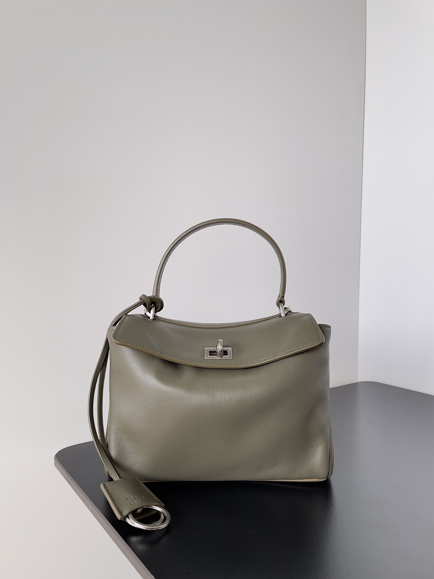 Balenciaga Rodeo Medium Handbag