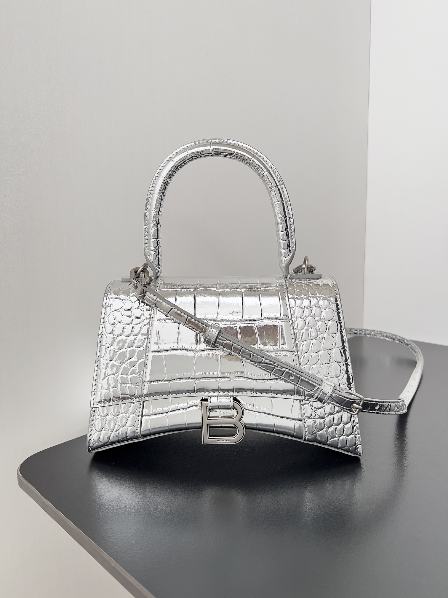 Balenciaga Hourglass Top Handle ‘Silver’ – 592833 210FA