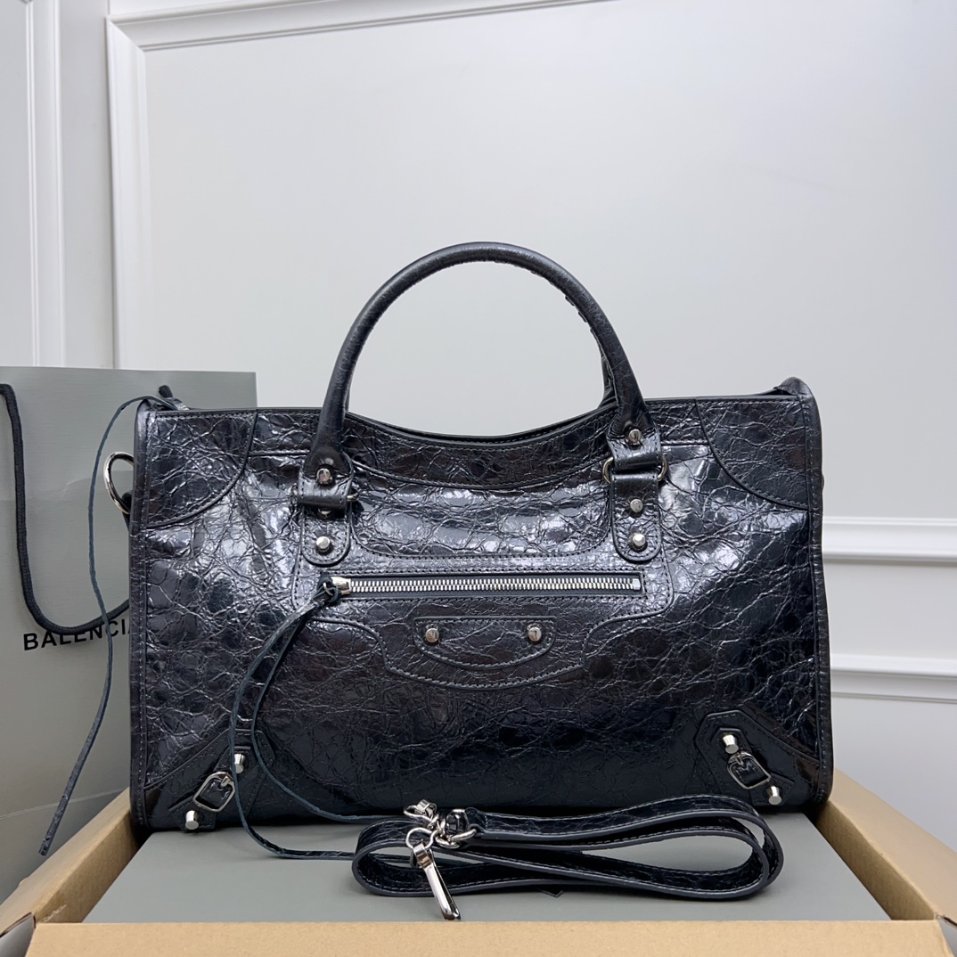 Balenciaga Le City Bag Large in Black | Balenciaga US