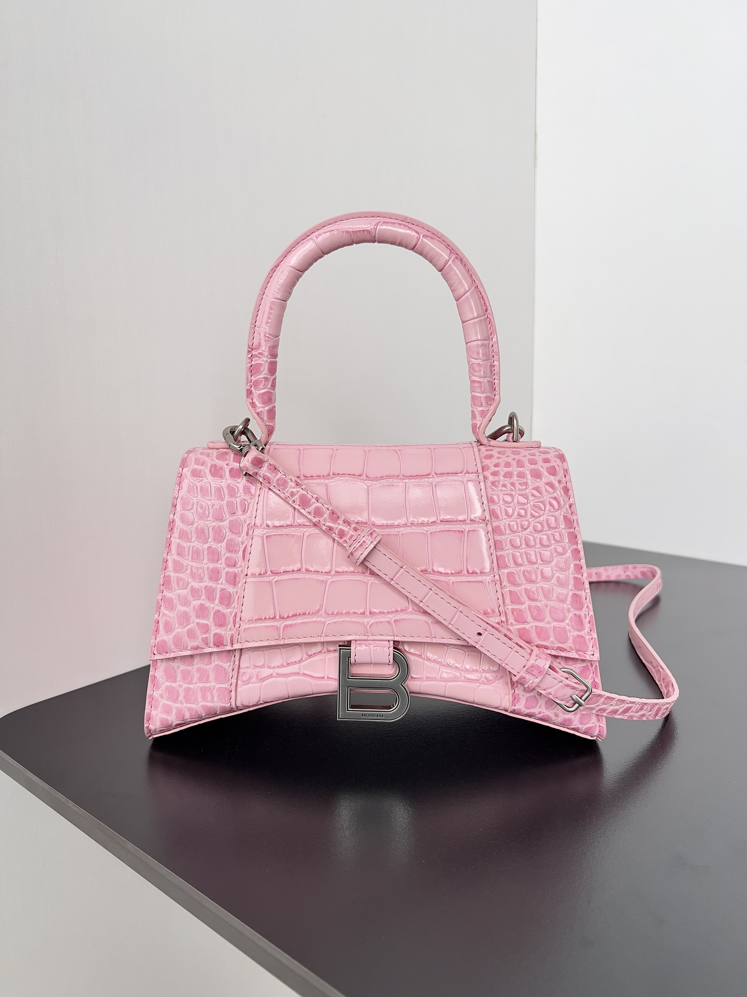 Balenciaga Embossed Leather Top Handle Bag – Pink Handle Bags, Handbags – BAL321221