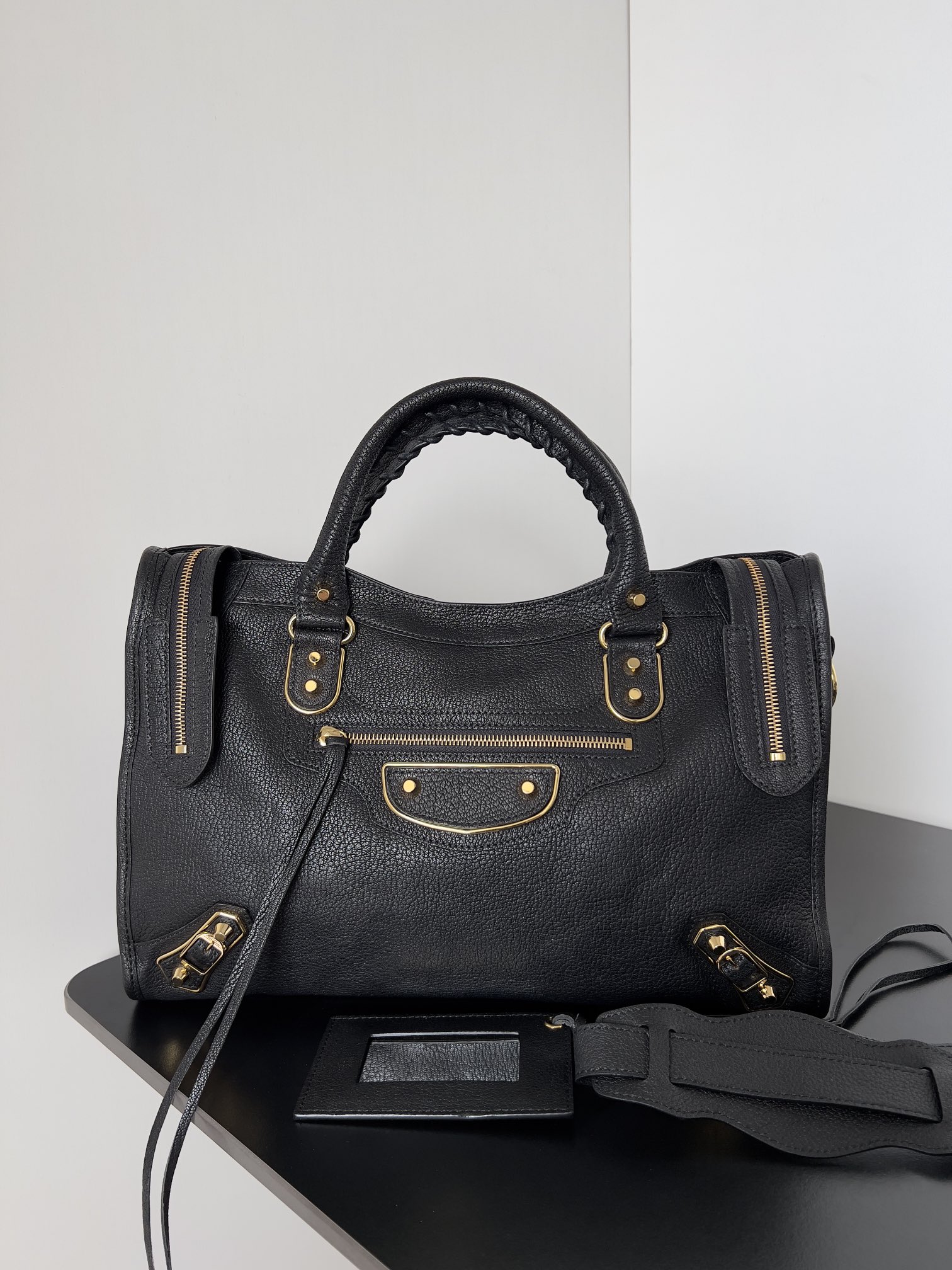 Balenciaga Chevre Gold Metallic Edge Hardware City Black – XL