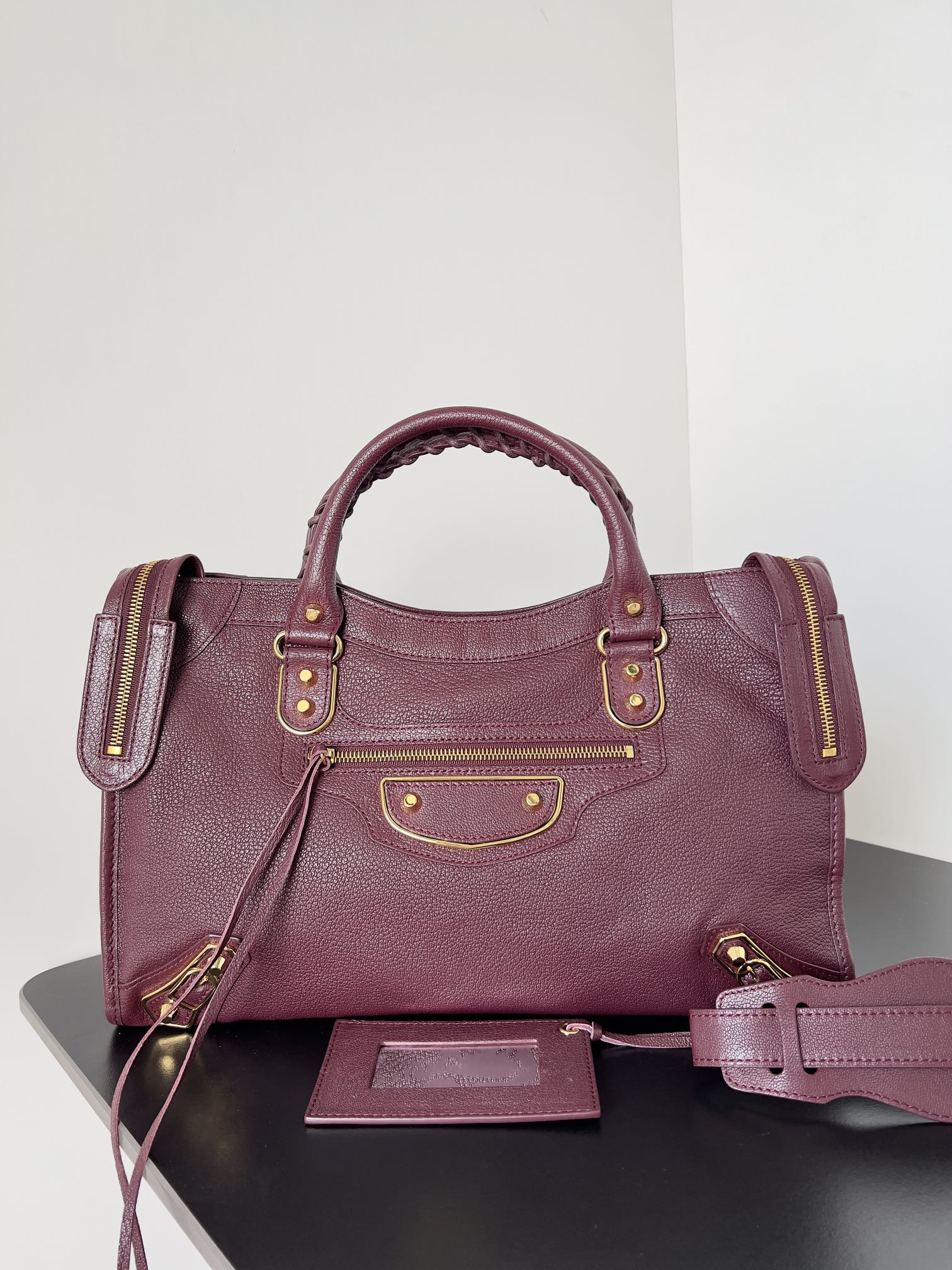 BALENCIAGA Chevre Gold Metallic Edge Hardware City red