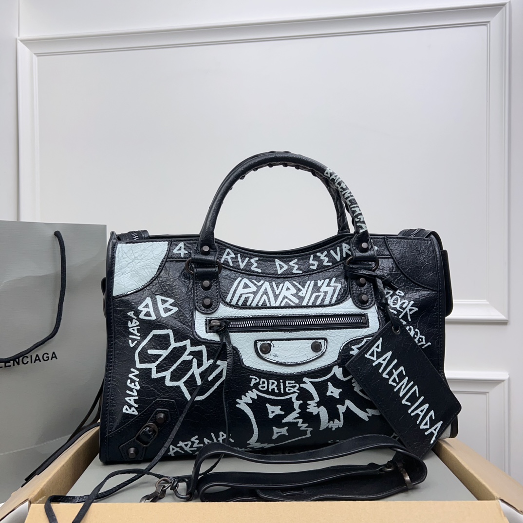 Balenciaga Balenciaga Black & White Graffiti Leather Classic