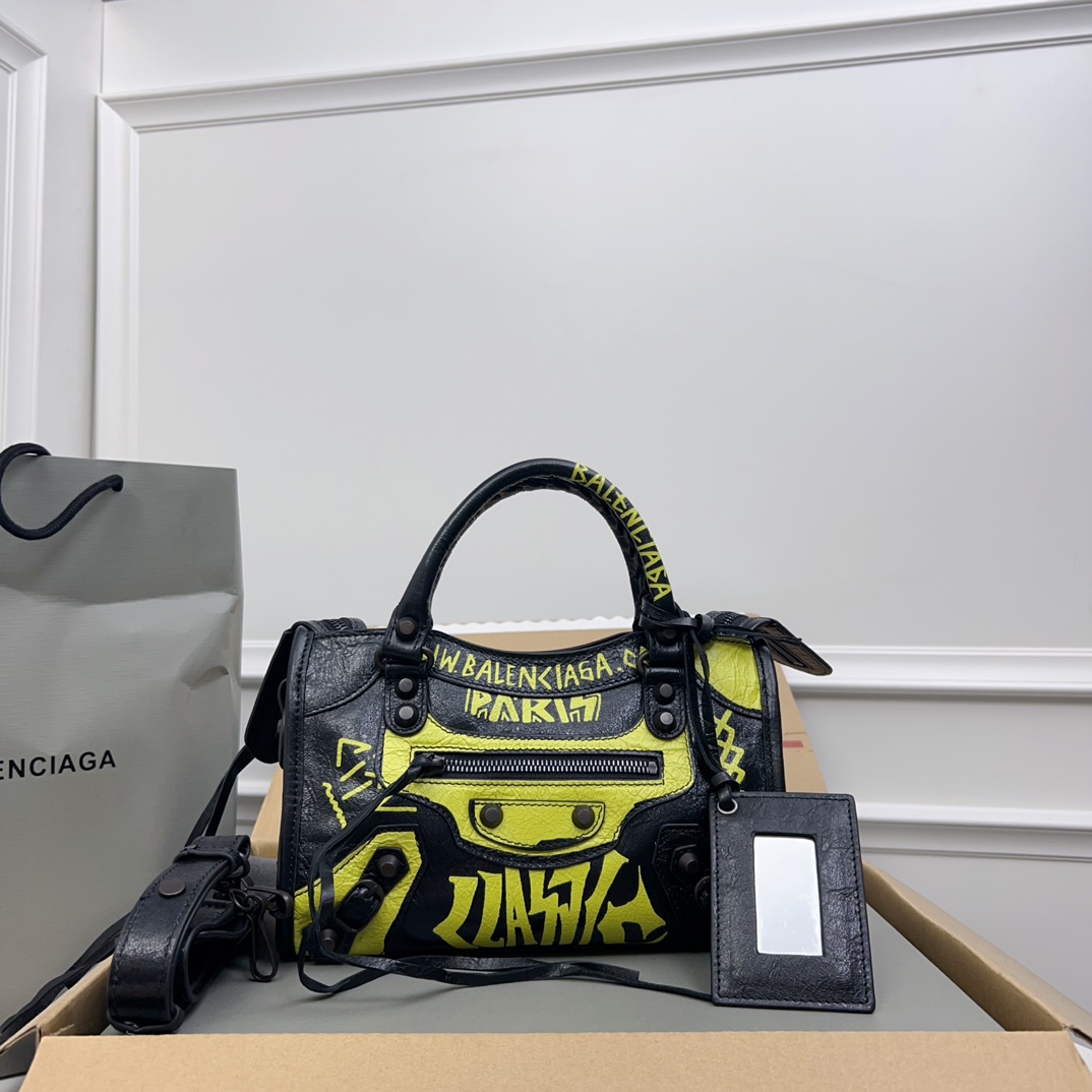 BALENCIAGA Agneau Graffiti Classic Hardware S City Black Yellow 812463