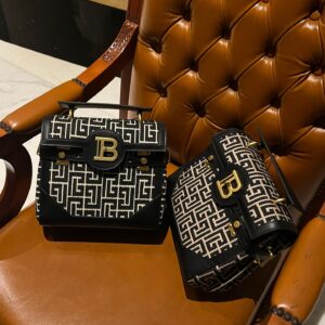 BALMAIN  0119