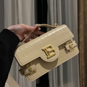 BALMAIN  0179