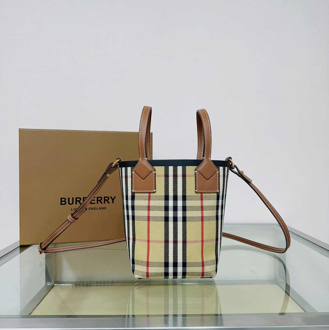Burberry Mini London Tote and Crossbody Bag 8070461 BURBERRY  00019