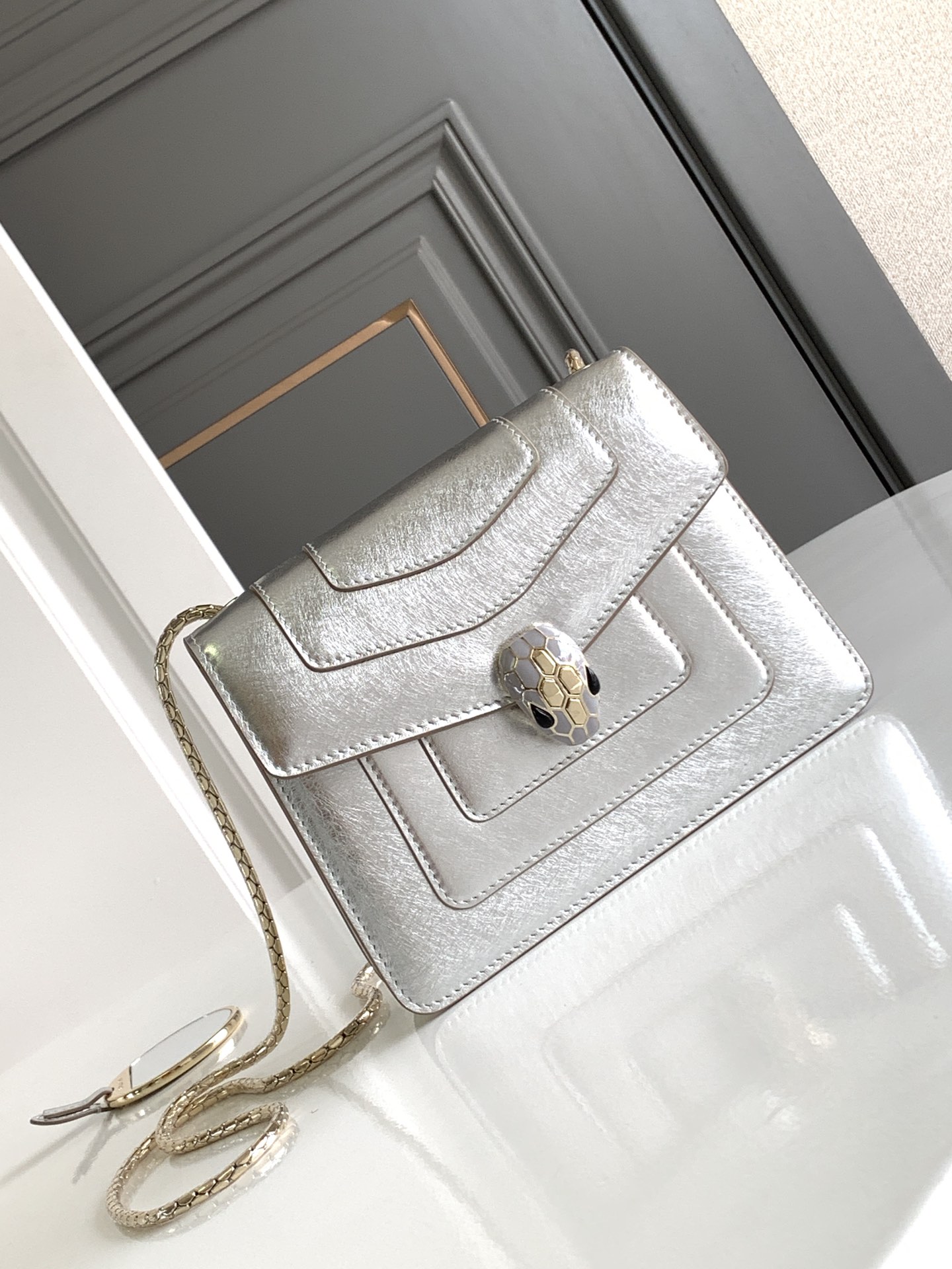 Bulgari Serpenti Forever Top Handle 293217 | Bvlgari