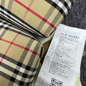 BURBERRY  00029