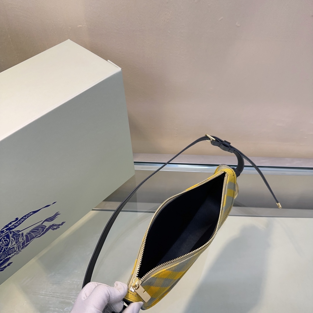 Burberry 00139