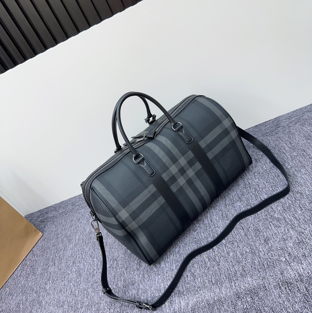 Burberry  00158