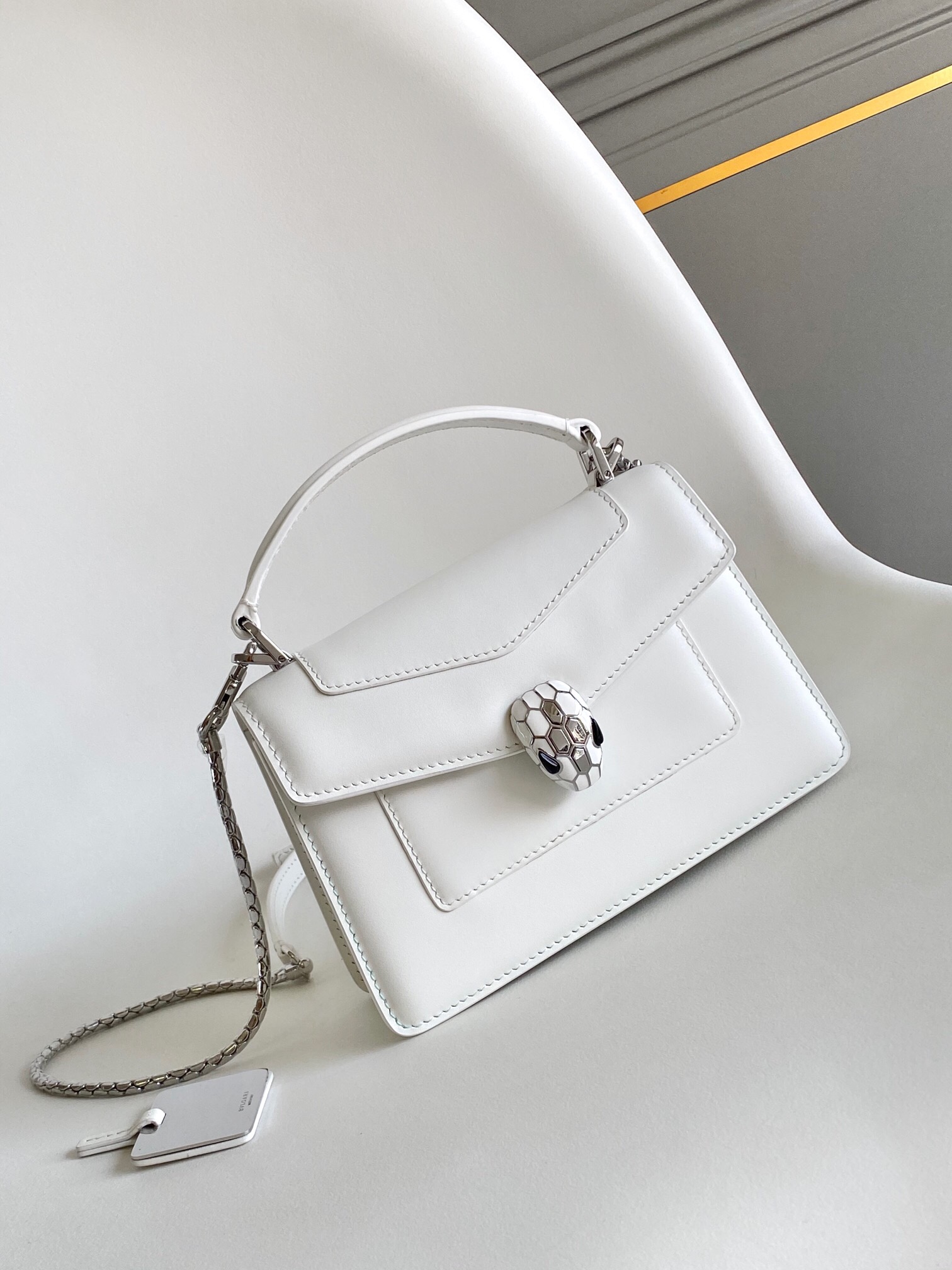 Bvlgari Womens White Serpenti Forever East-west Leather