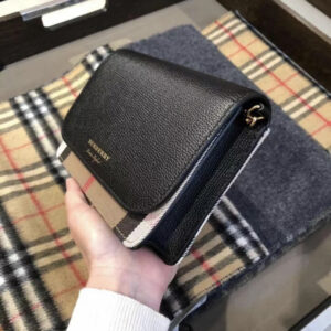 Burberry 002410