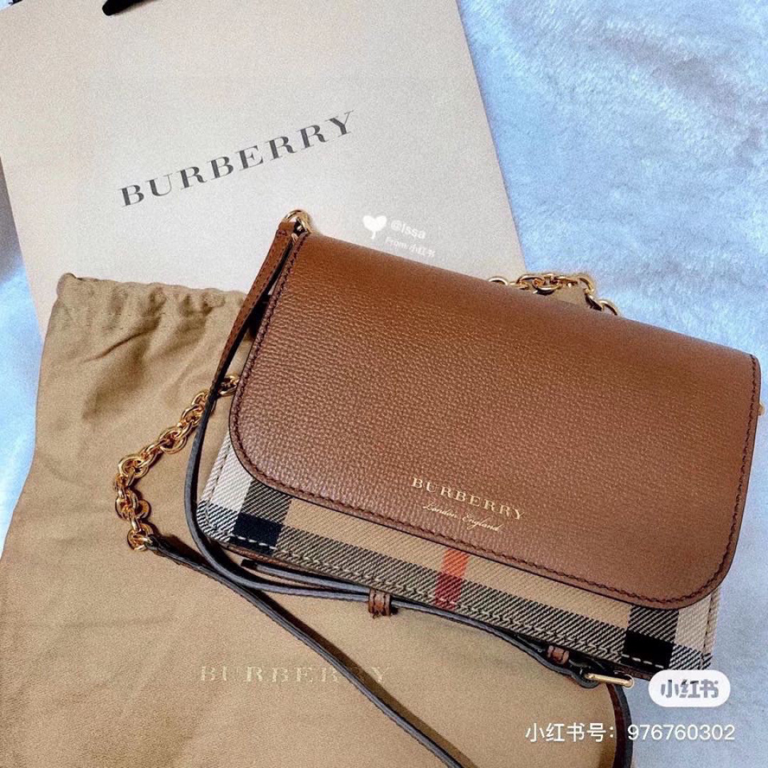 Burberry 00269