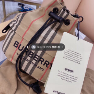 Burberry  00299