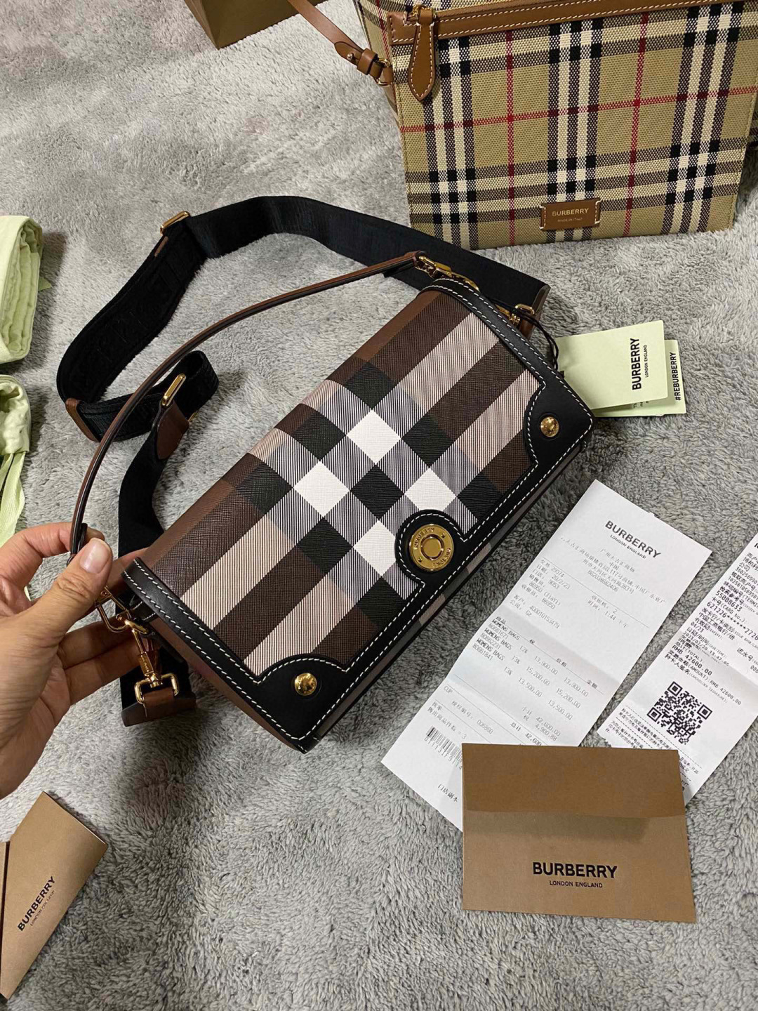 BURBERRY Coated Canvas Calfskin Vintage Check MediuBURBERRY  00339