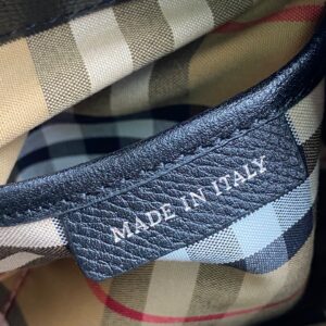 Burberry 00389