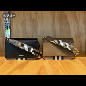 Burberry 00469