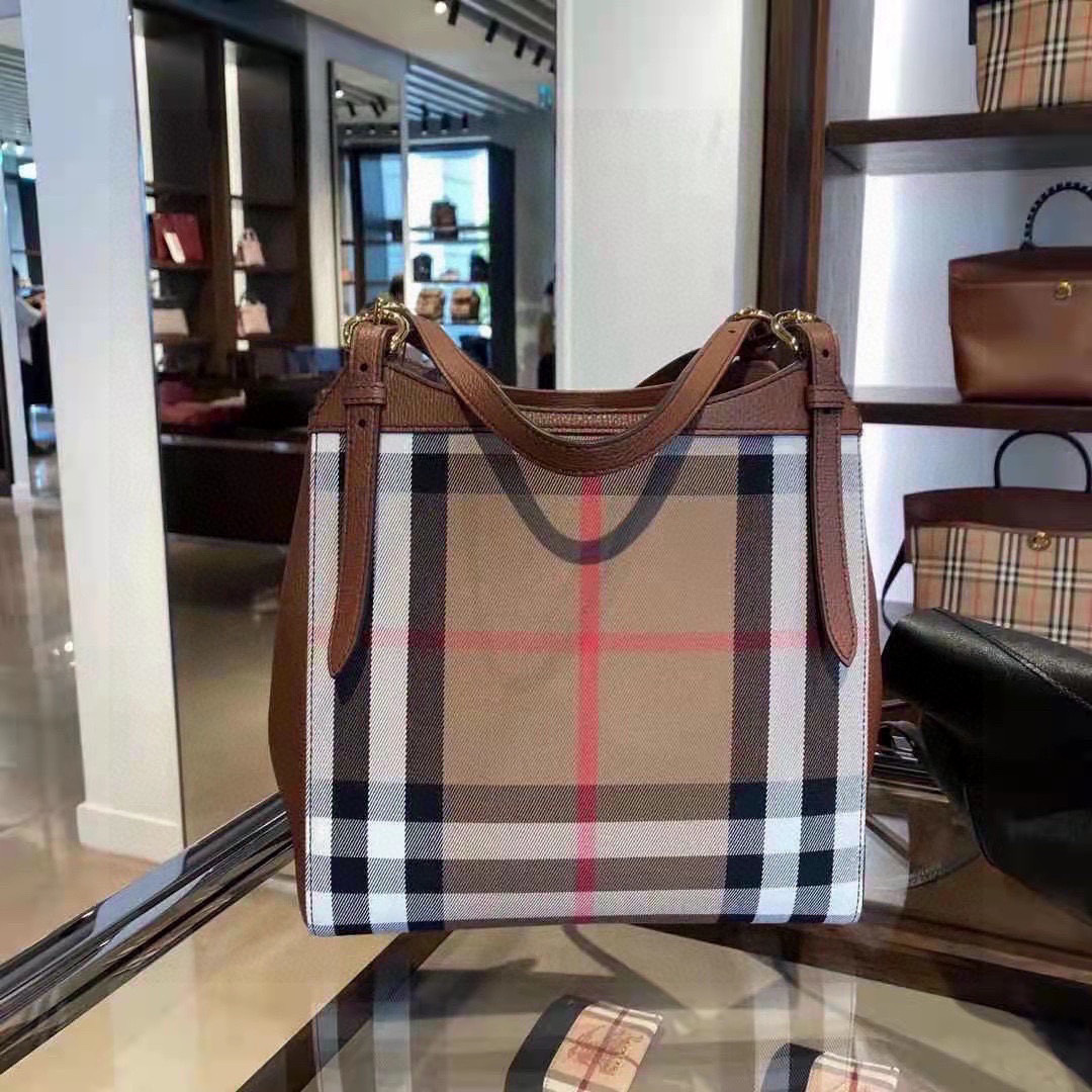 BURBERRY House Check Small Canterbury Tote Tan 1410029