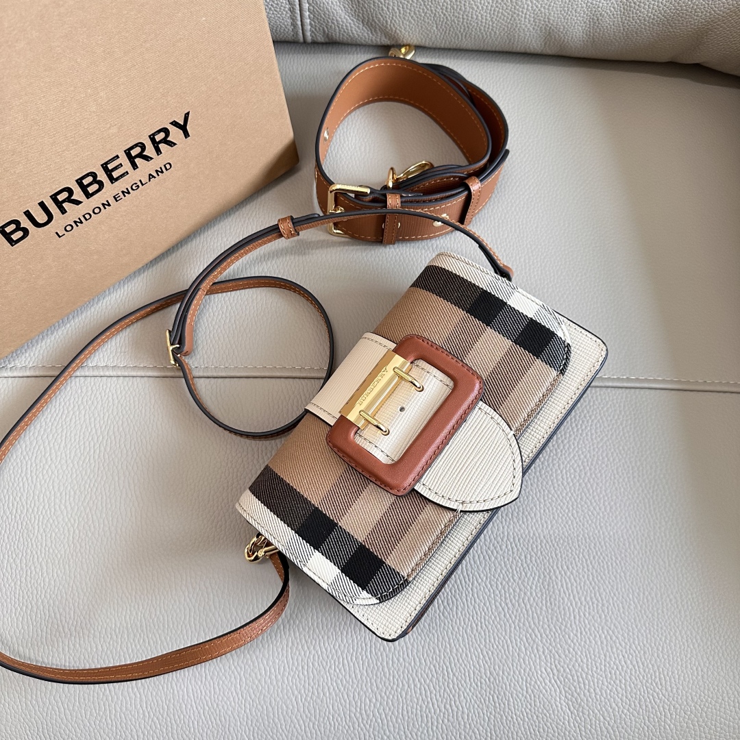 Burberry 00539