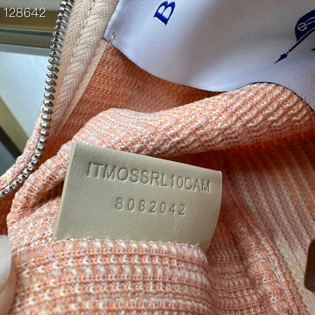 Burberry  00609