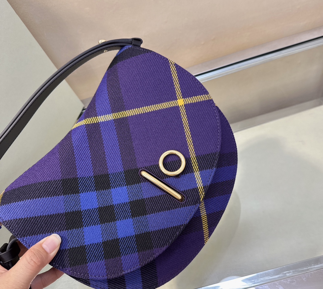 Burberry Rocking Horse plaid-check Shoulder Bag | Purple |