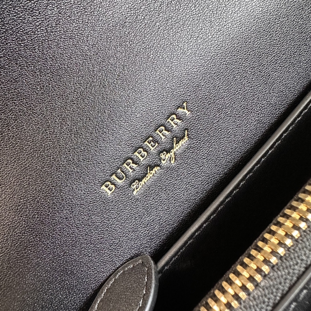 Burberry 00629