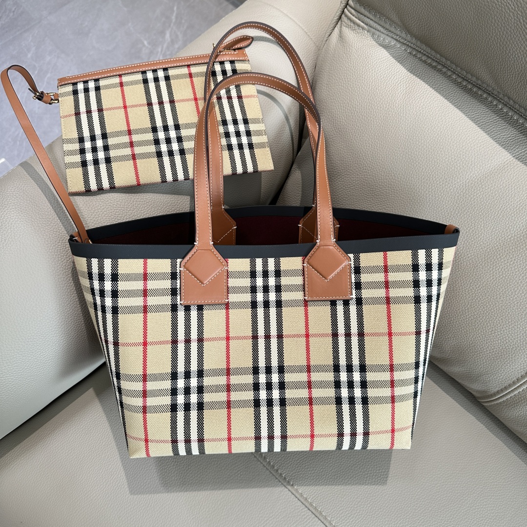 Burberry Brown / Black Heritage London Checked Tote 8066163